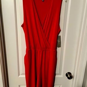 Red one-piece romper short outfit with pockets